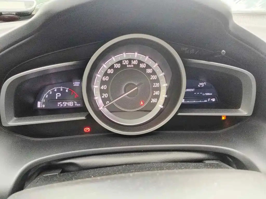 Mazda CX-4 2016 2016 2.5L AWD Sky Passion Edition