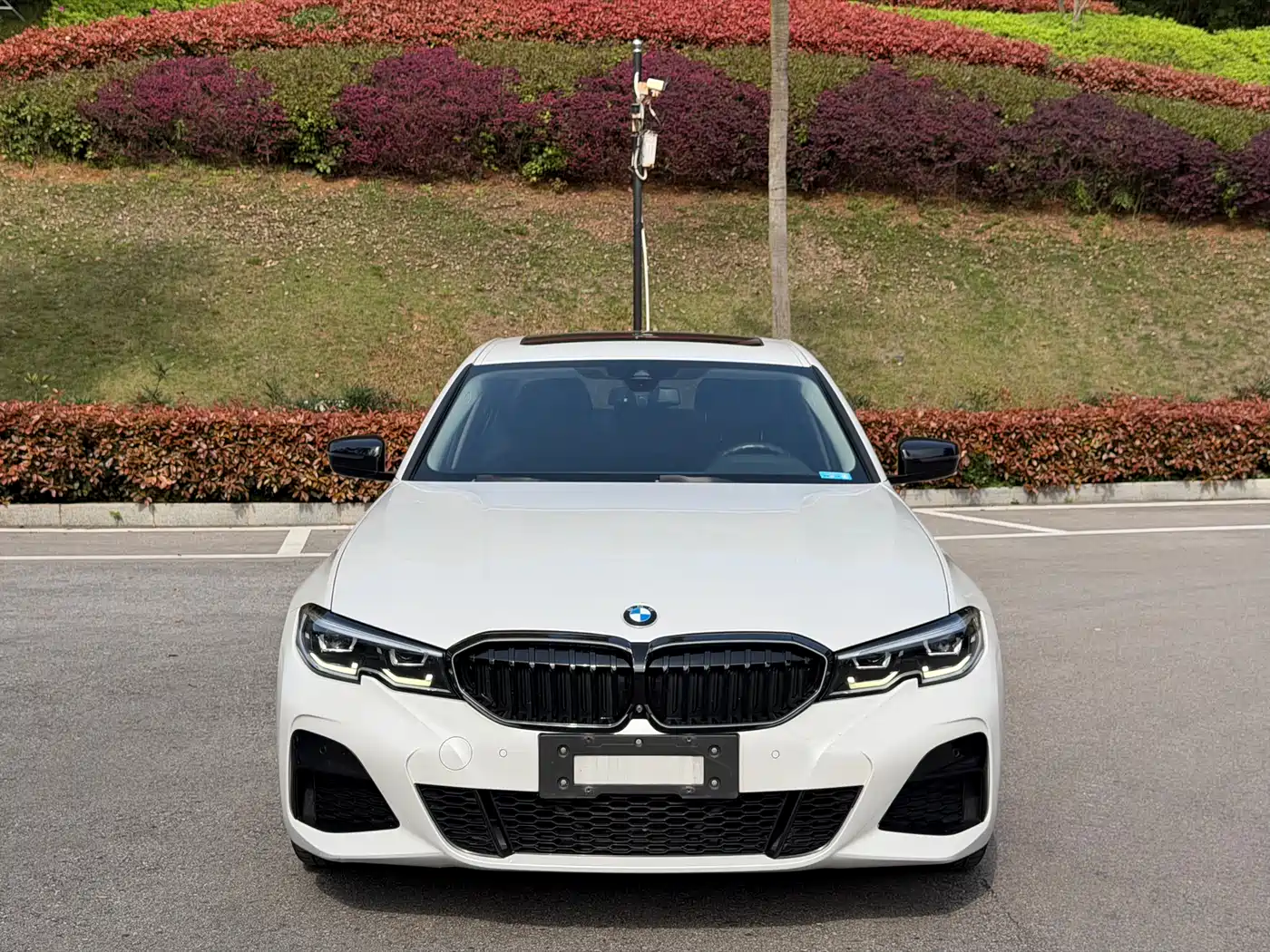 BMW 3 Series 2020 325Li M Sport Black Night Package фото 3