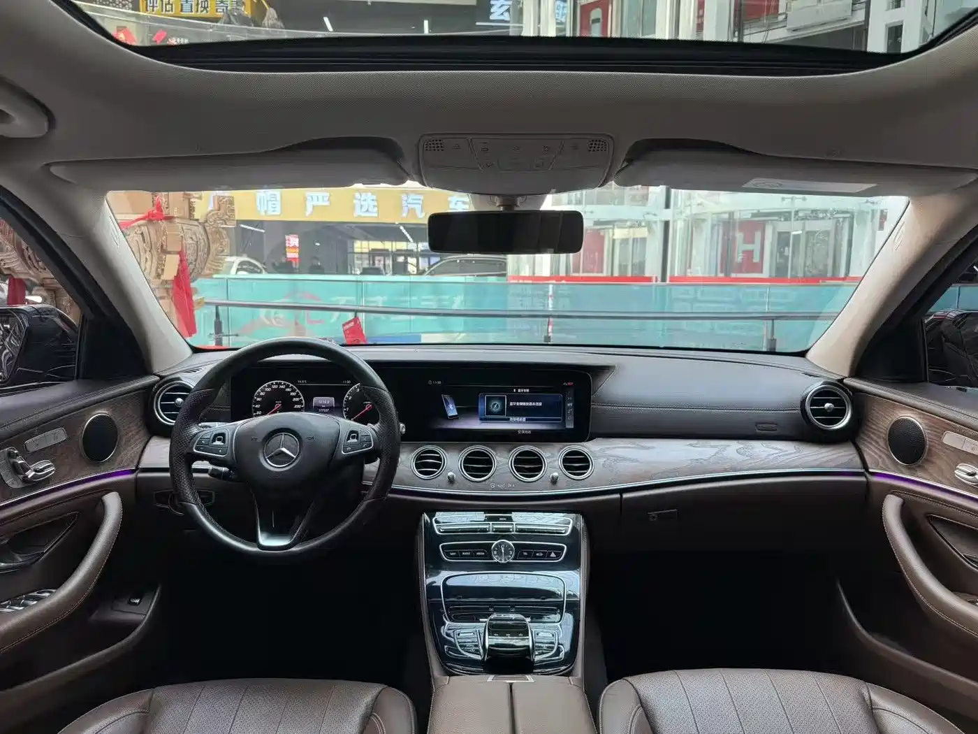 Mercedes-Benz E-Class 2017 E 300 L Luxury фото 6