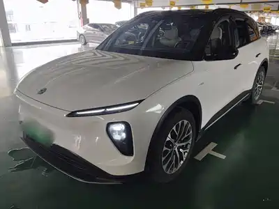 NIO ES6