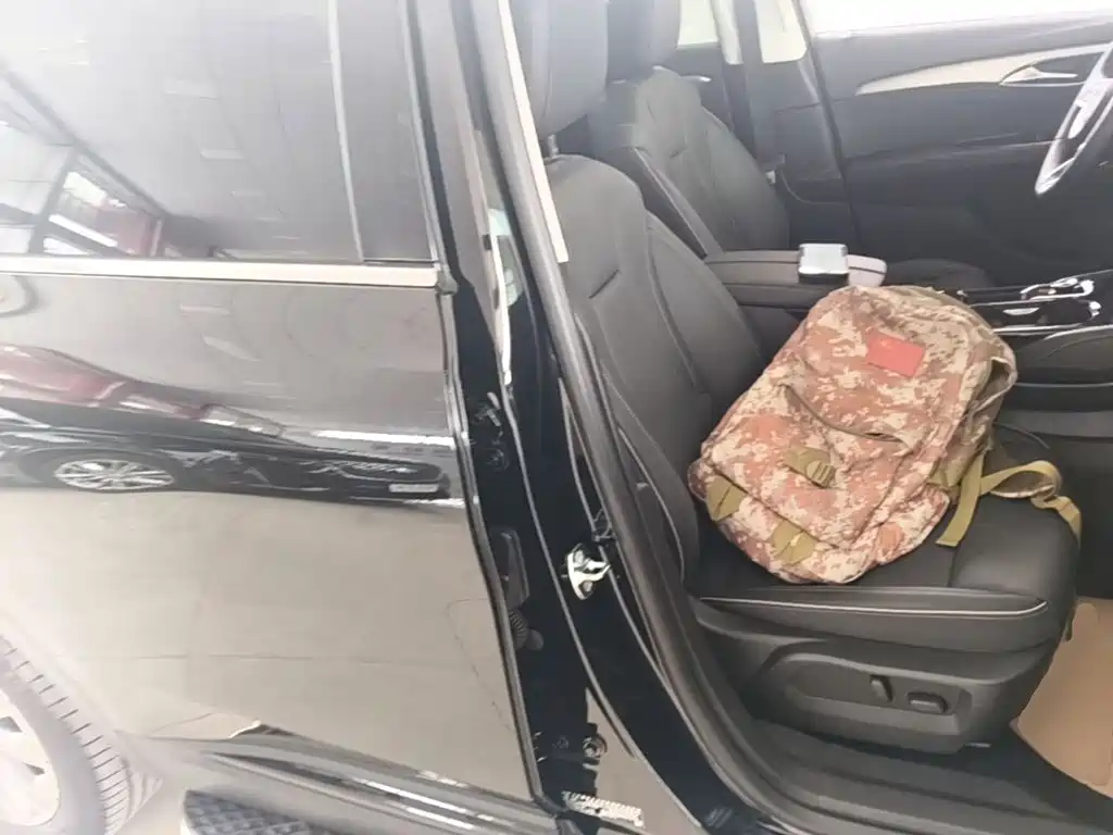 Buick Envision Plus 2025 2025 Enclave Plus 28T 2WD Platinum Edition