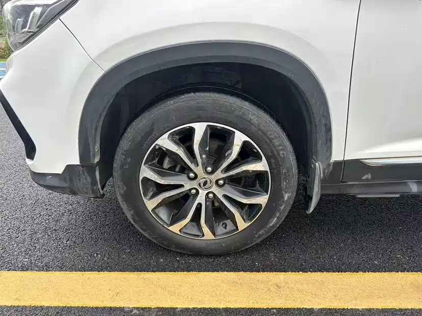 Dongfeng Fengxing Jingyi X5 2017 2017 1.6L CVT Luxury