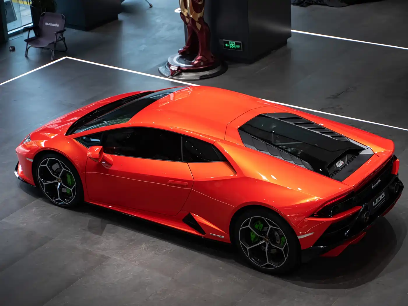 LAMBORGHINI HURACÁN
