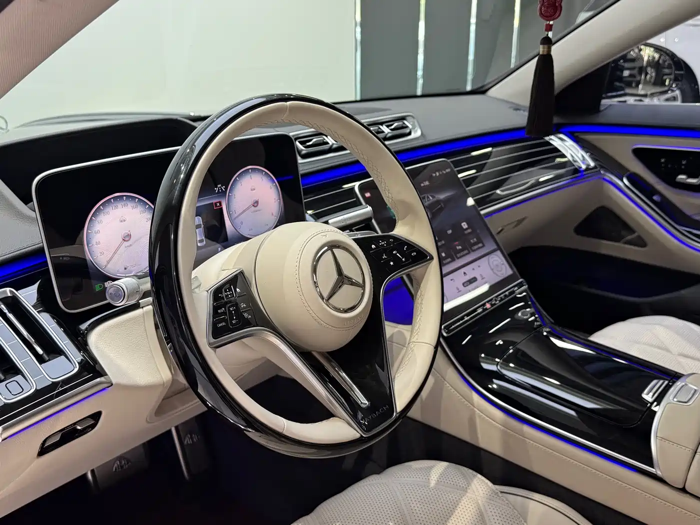 Mercedes-Benz Maybach S-Class 2023 Facelift S 580 4MATIC фото 10