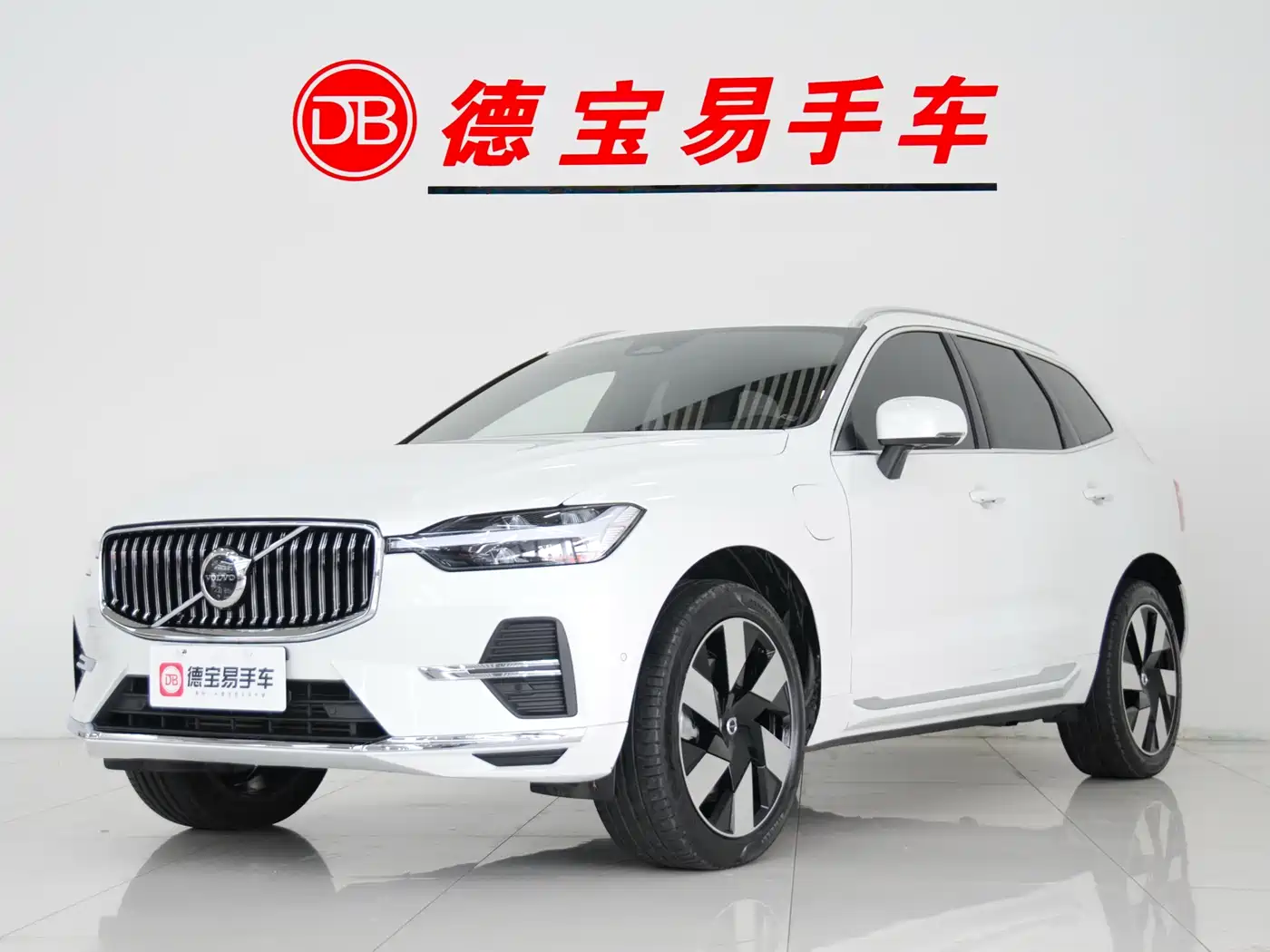 VOLVO XC60 PLUG IN HYBRID