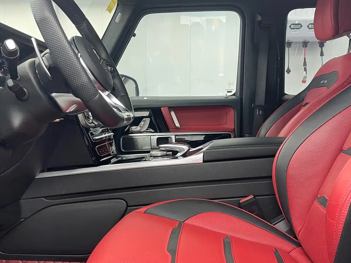 MERCEDES-BENZ G-CLASS AMG