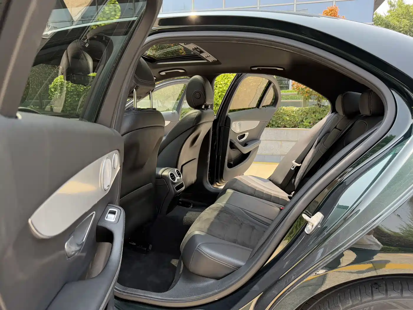 Mercedes-Benz C-Class 2021 C 260 Starry Exclusive Edition фото 5