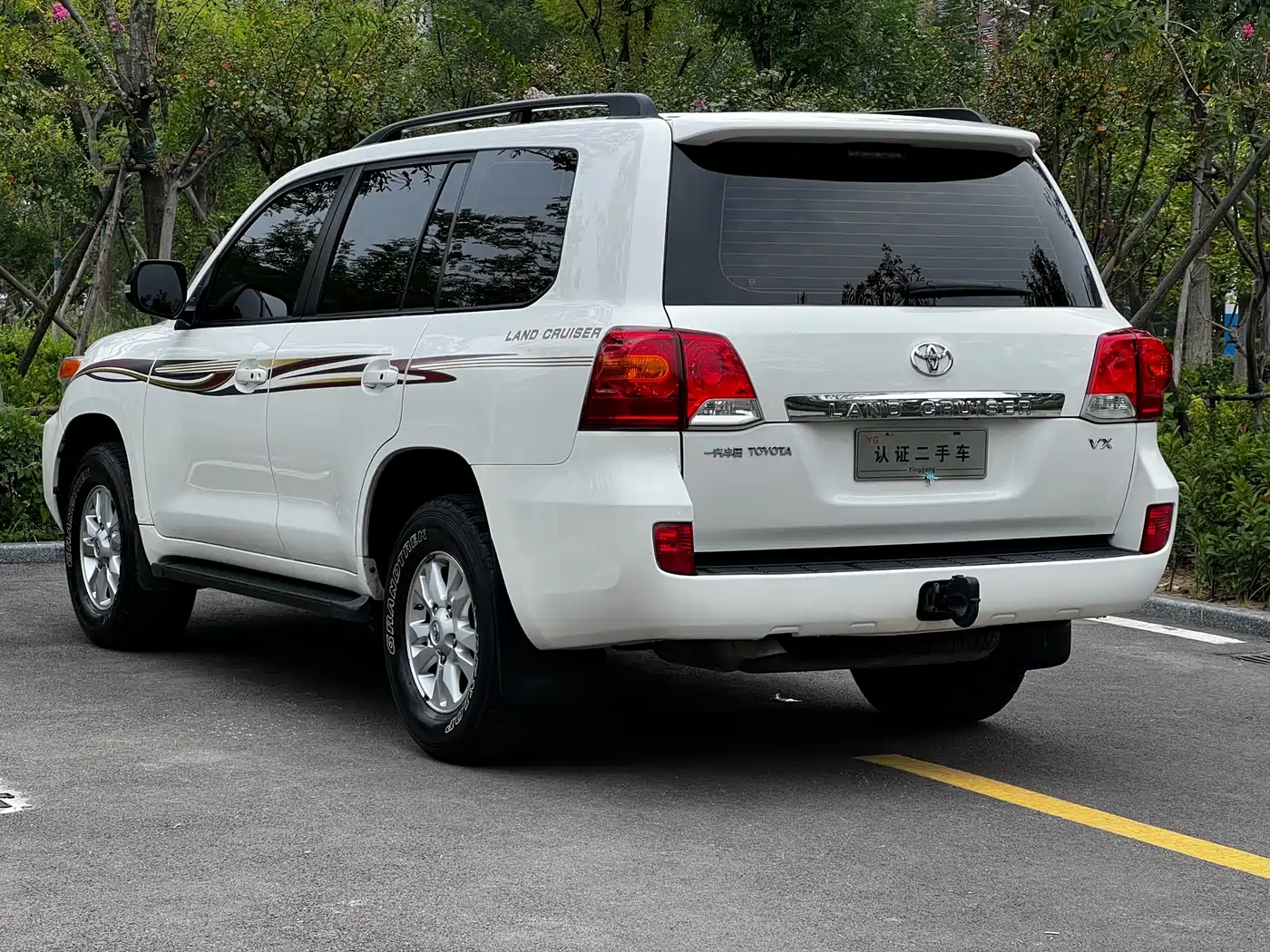 Toyota Land Cruiser 2012 4.0L Automatic VX фото 12