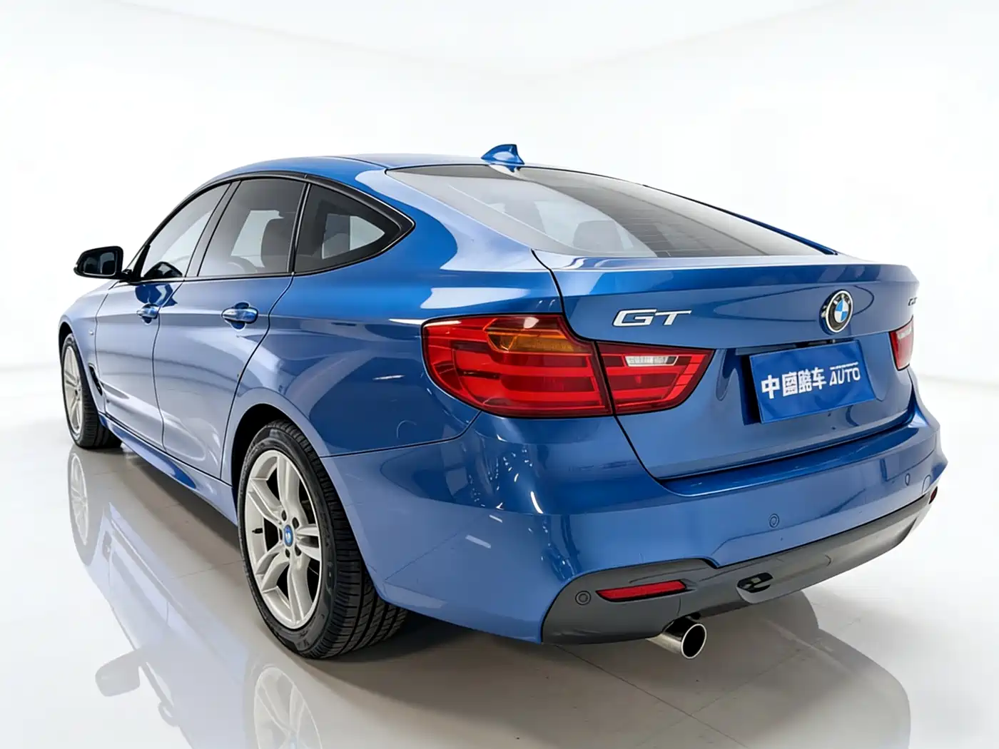 BMW 3 Series GT 2013 320i Style Design Package фото 23
