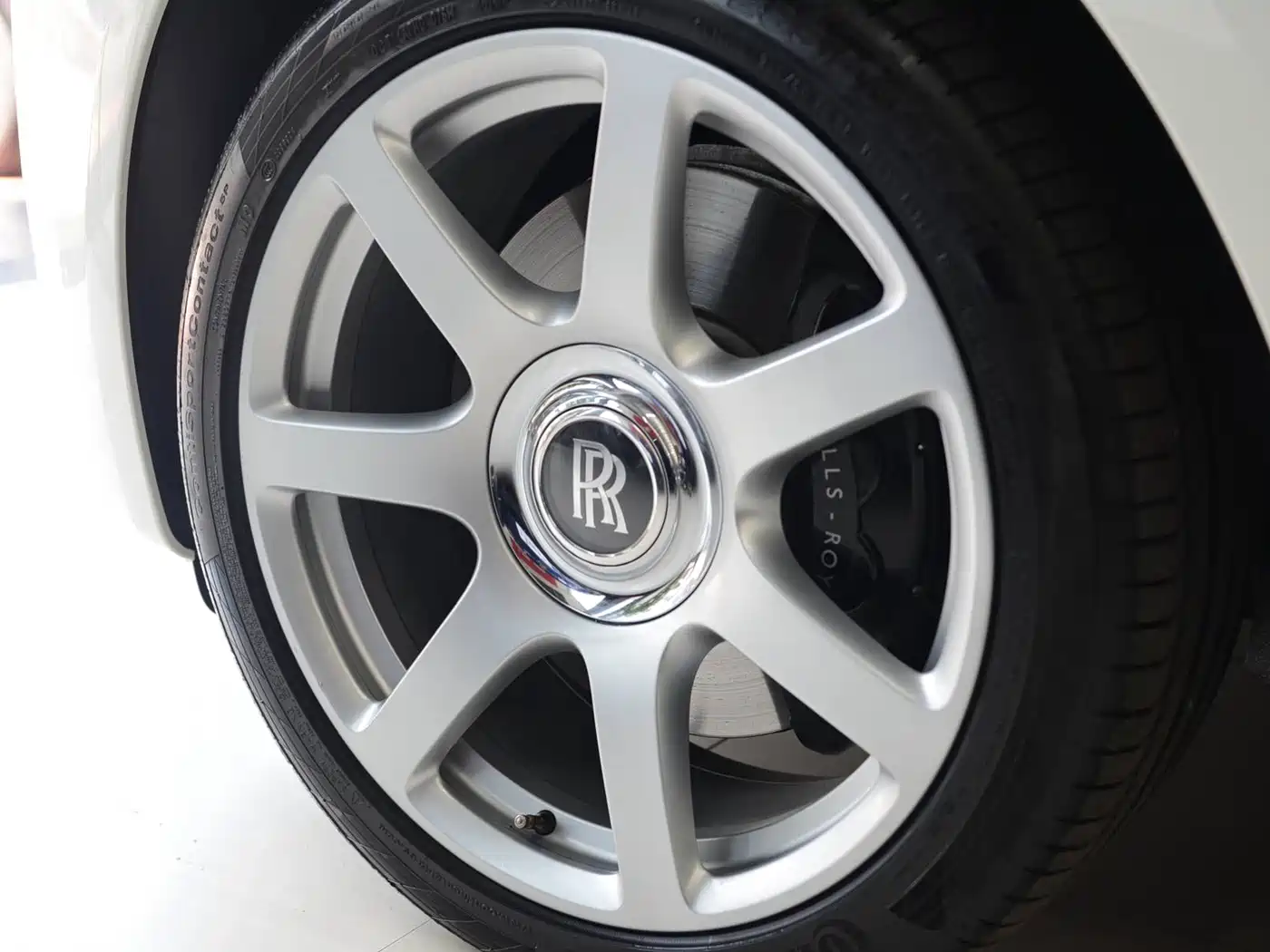 Rolls-Royce Wraith 2015 2013 6.6T Standard