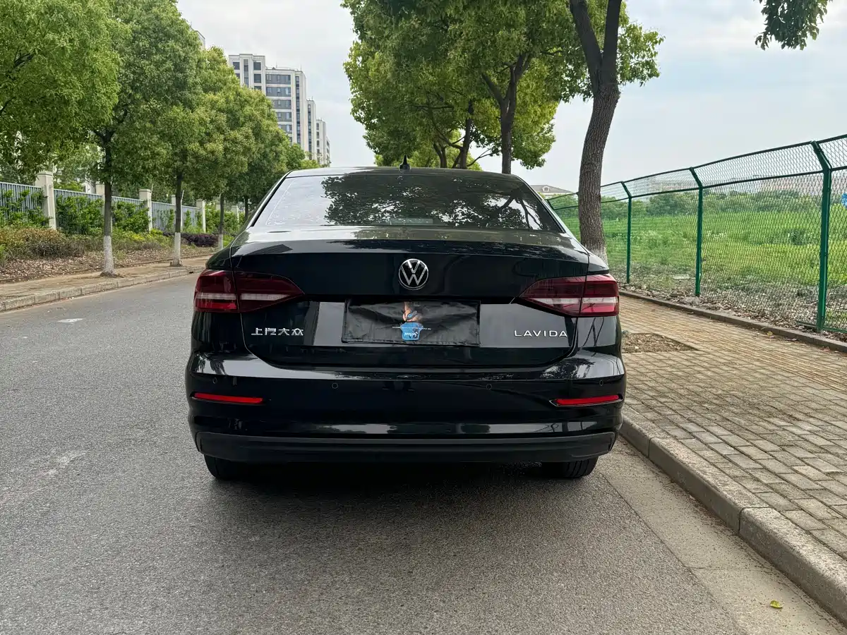 Volkswagen Lavida 2021 1.5L Automatic Trend Edition фото 13