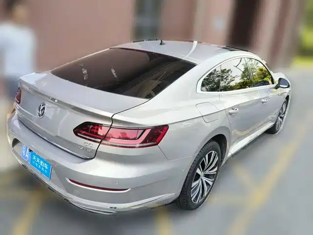 Volkswagen FAW-Volkswagen CC 2020 330TSI Glamour Version China VI — фото 5