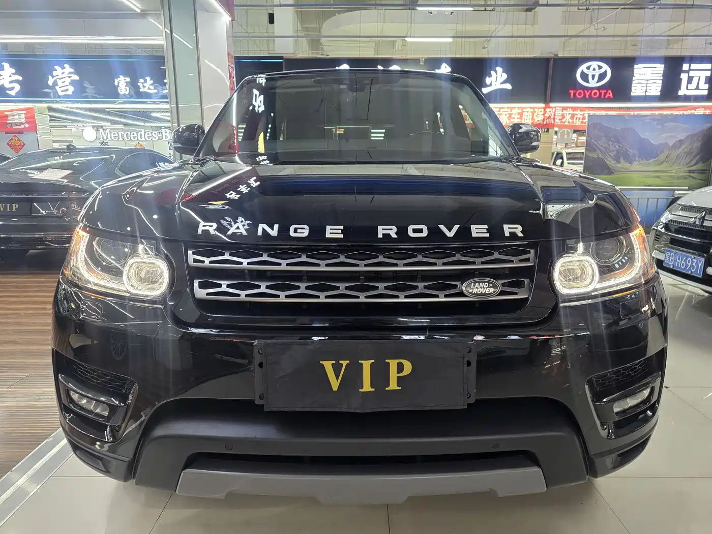 Land Rover Range Rover Sport 2016 Model 3.0 SDV6 HSE DYNAMIC фото 2