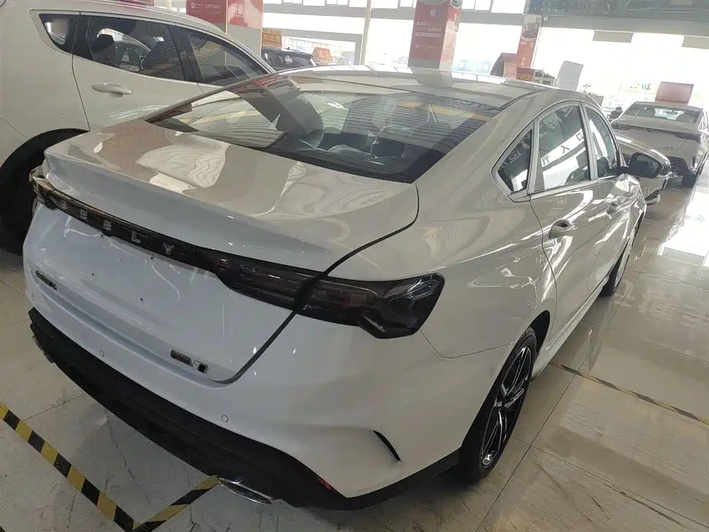 Geely Binrui 2026 2024 Binrui COOL 1.5T DCT Soaring Dragon Edition