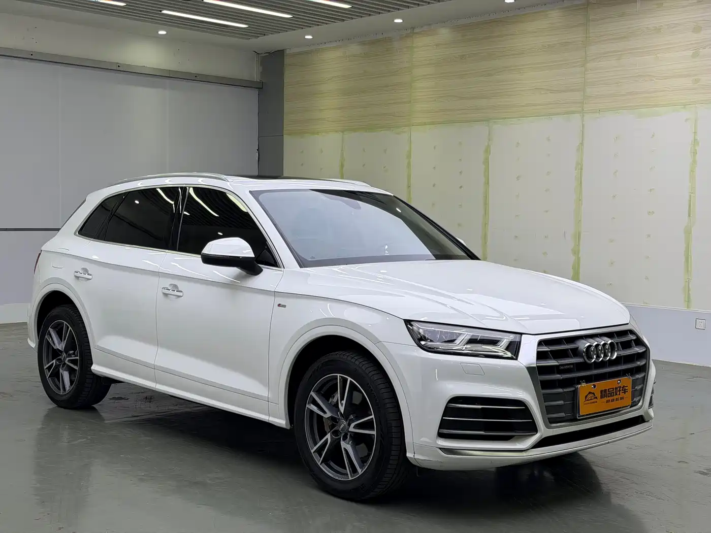 Audi Q5L 2020 40 TFSI Prestige Fashion фото 3