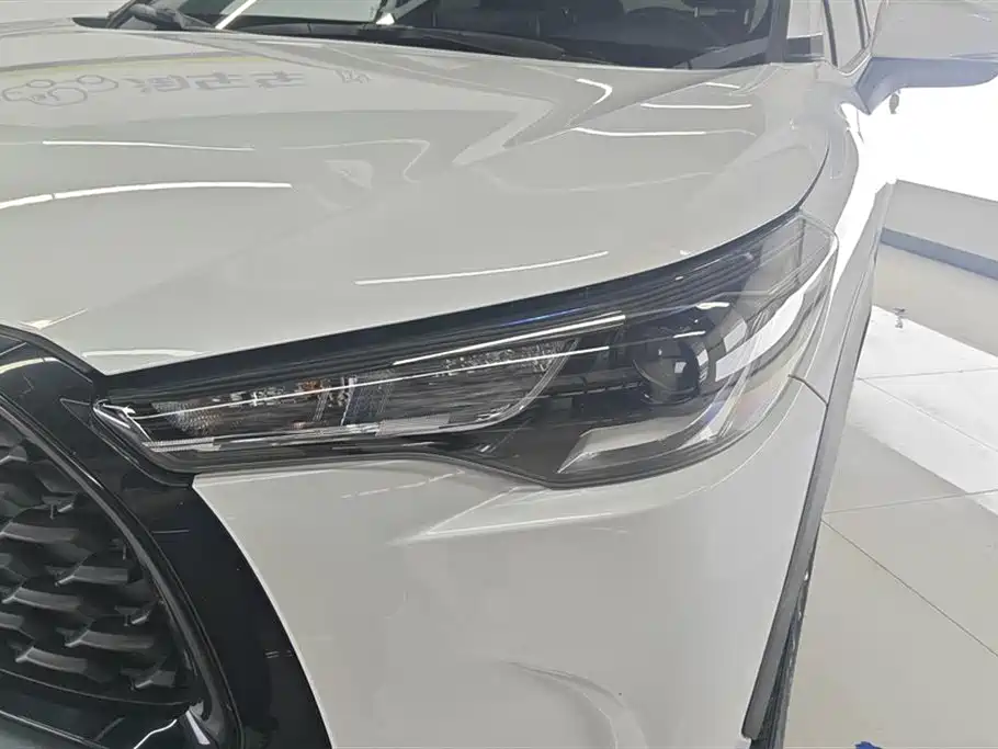Toyota Corolla Cross 2022 2.0L Elite Edition фото 5