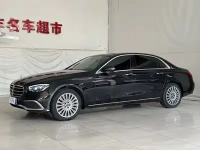Mercedes-Benz E