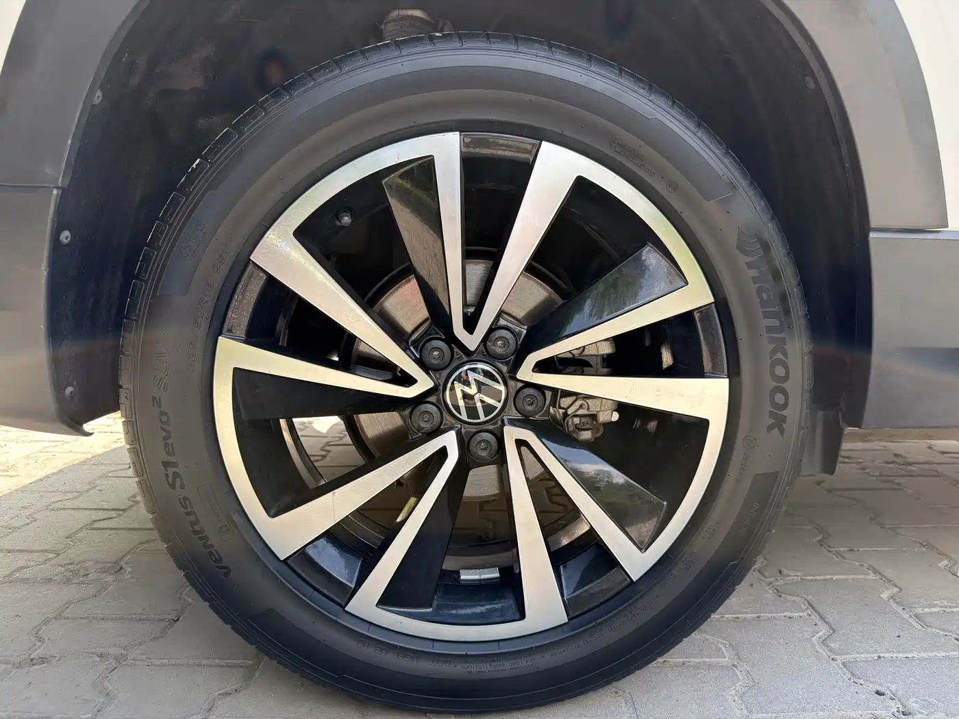 Volkswagen Tharu 2022 280TSI FWD Luxury Edition фото 10