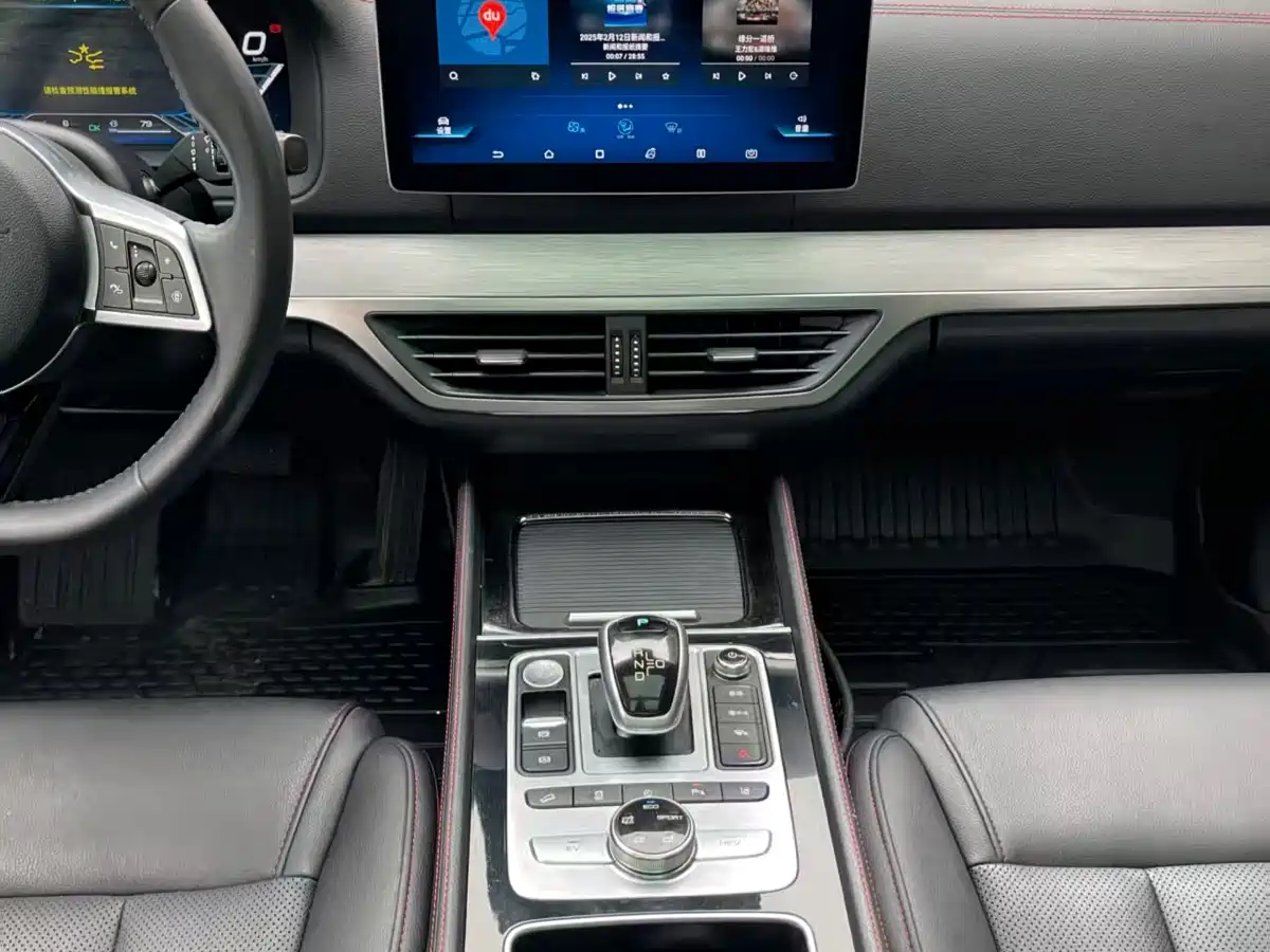 BYD Tang New Energy 2018 DM 2.0T Full-time 4WD Smart Connect Creation Edition 5-seater China V фото 6
