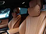 Photo 11 - Mercedes-Benz S-Class