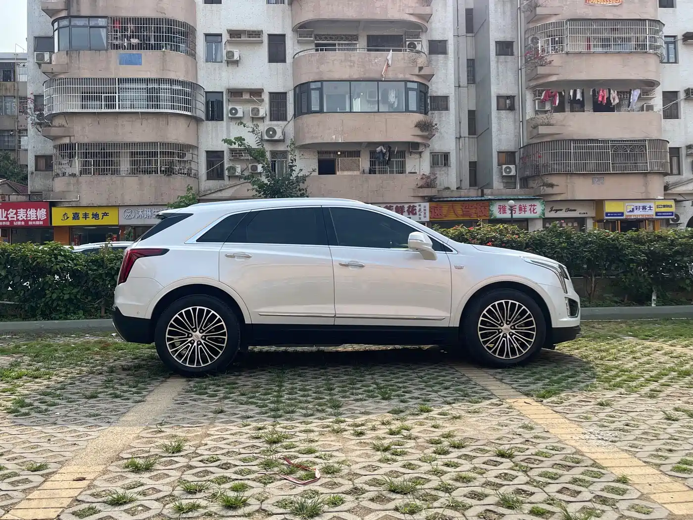 Cadillac XT5 2020 28T AWD Platinum Sport Edition фото 7