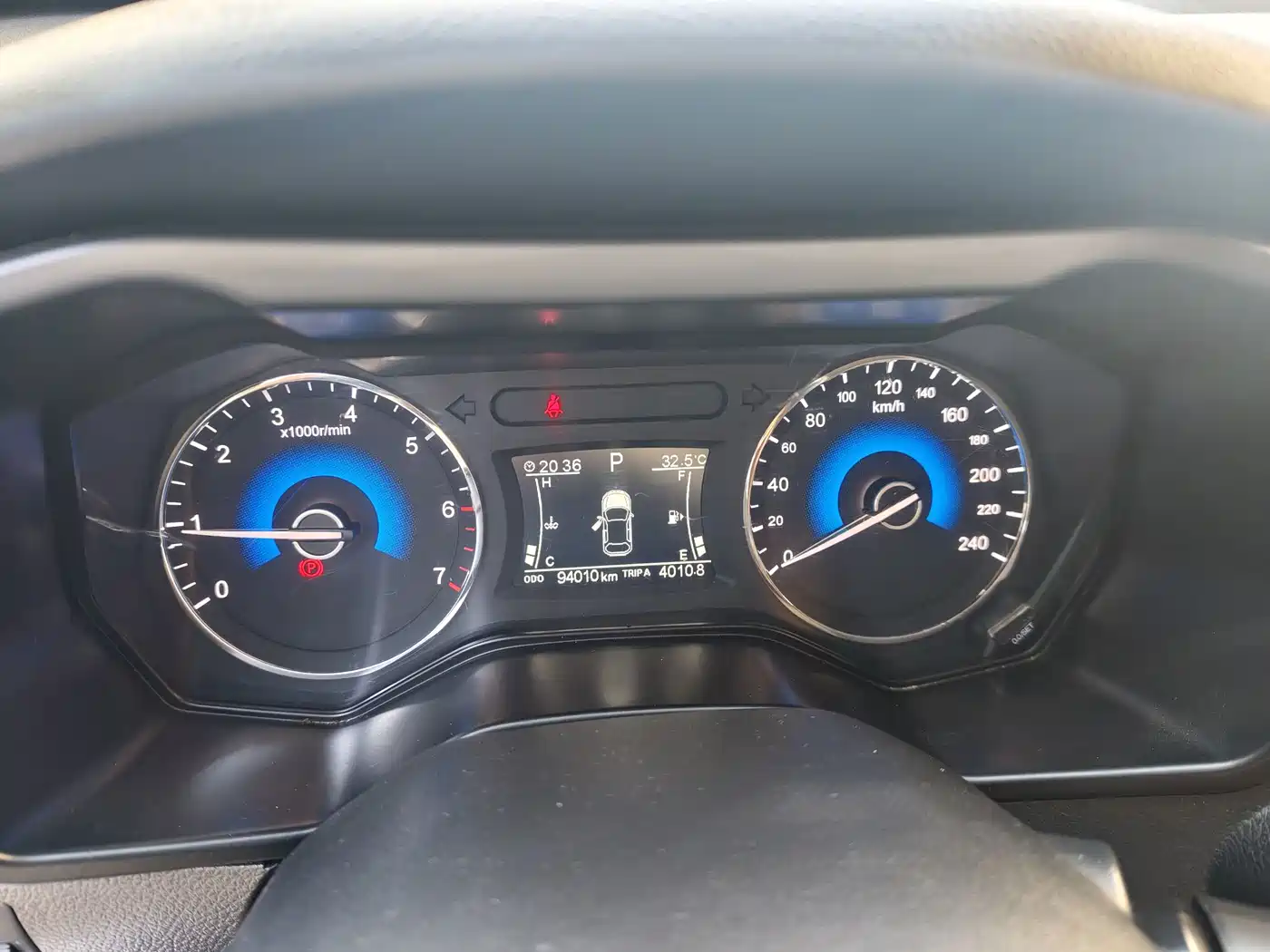 Dongfeng Fengguang Fengguang 580 2018 2017 1.5T CVT Comfort Version
