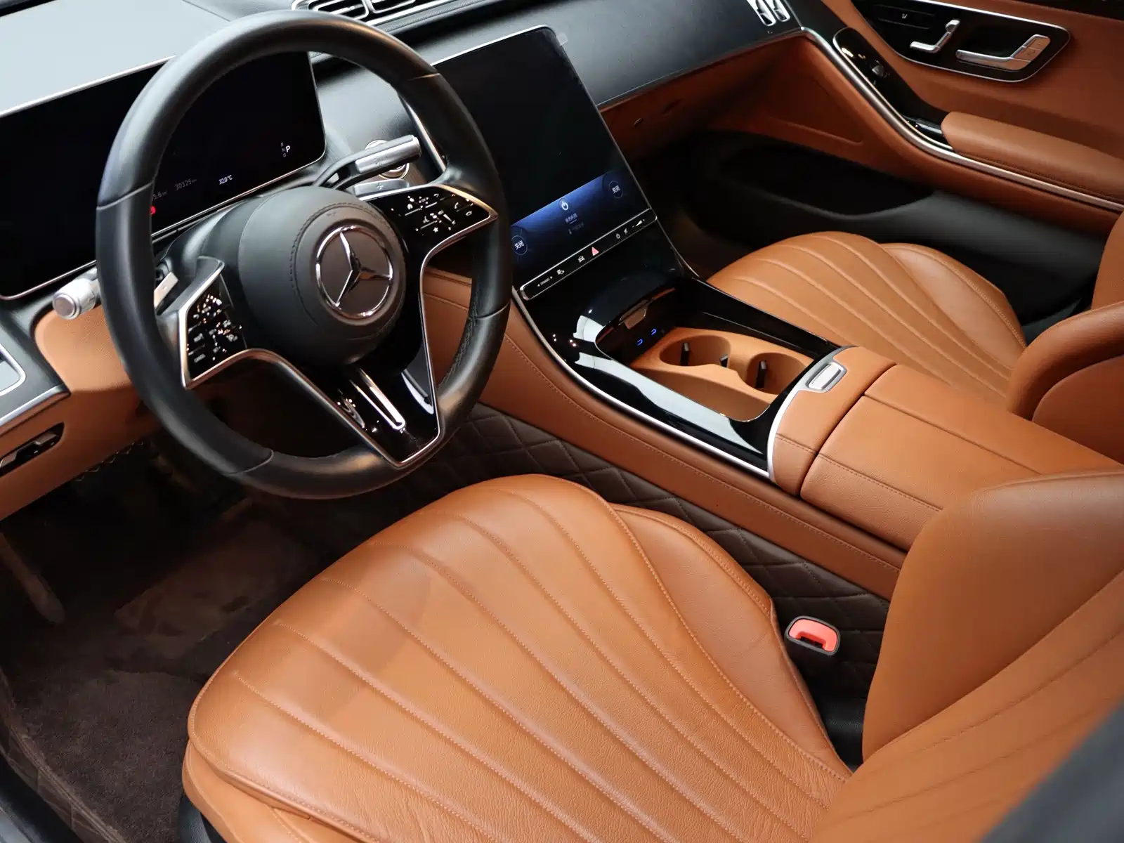 Photo 12 - Mercedes-Benz S-Class