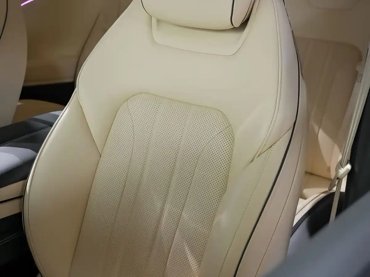 Bentley Continental 2020 4.0T GT V8 фото 10
