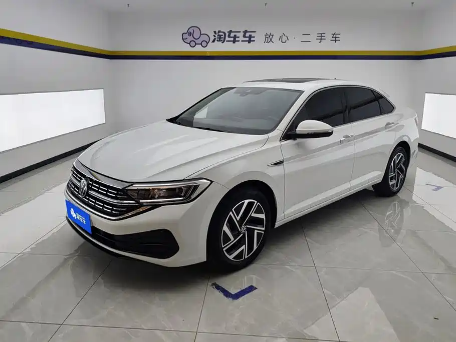 Volkswagen Sagitar 2024 300TSI DSG Surpass Edition