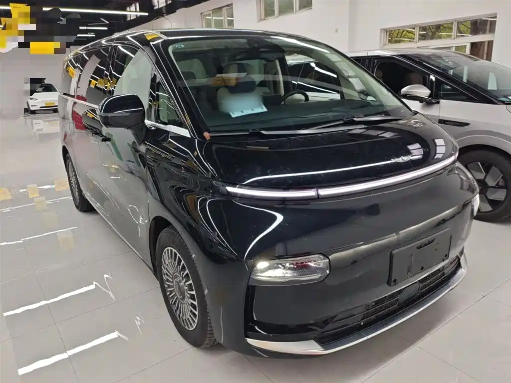 Geely Galaxy Yizhen L380 2025 Model 650km Flagship Edition AWD фото 22