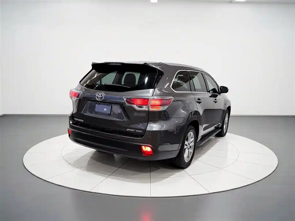 Toyota Highlander 2015 2.0T AWD Luxury Edition 7-seater фото 7