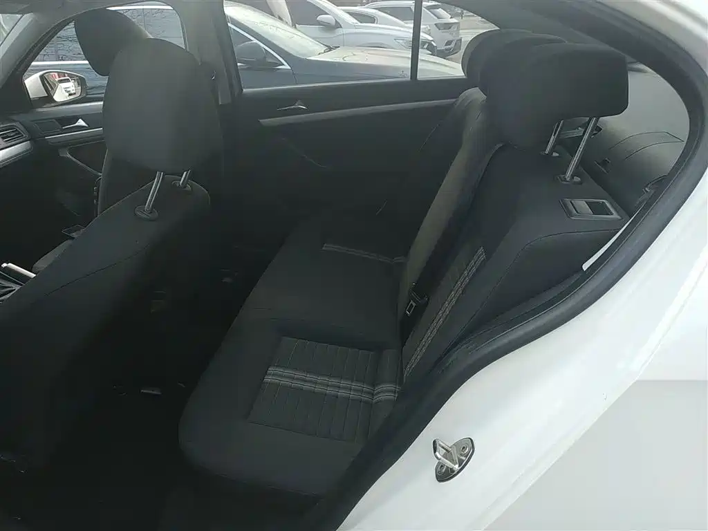 Volkswagen Lavida 2019 Lavida Start 1.5L Auto Trend (China VI) фото 13