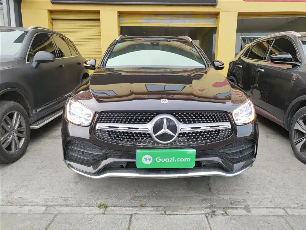 Mercedes-Benz GLC 2022 Model GLC 260 L 4MATIC Luxury Edition фото 3