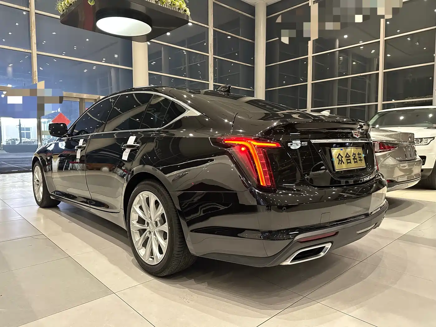 CADILLAC CT5