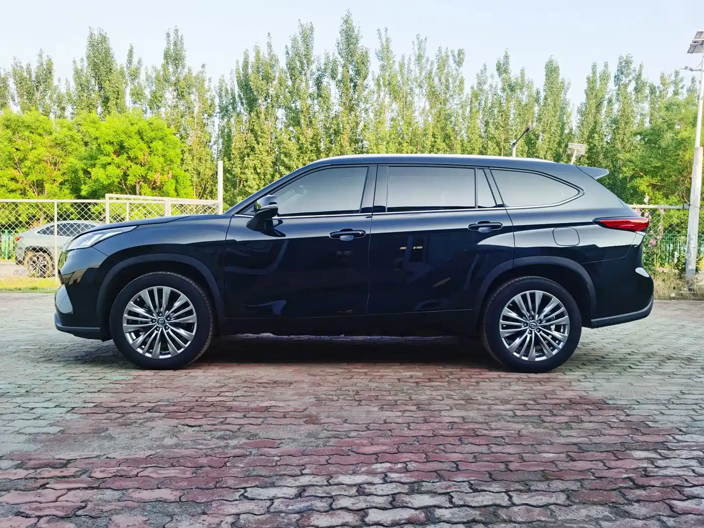 Toyota Highlander 2024 2022 380T 4WD Premium 7-Seater