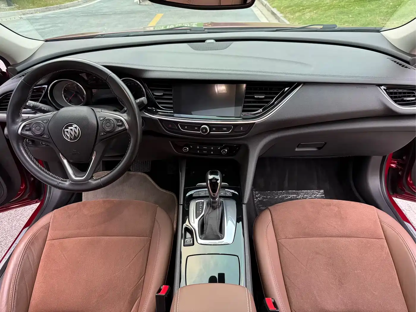 Buick Regal 2017 20T Luxury Model фото 6