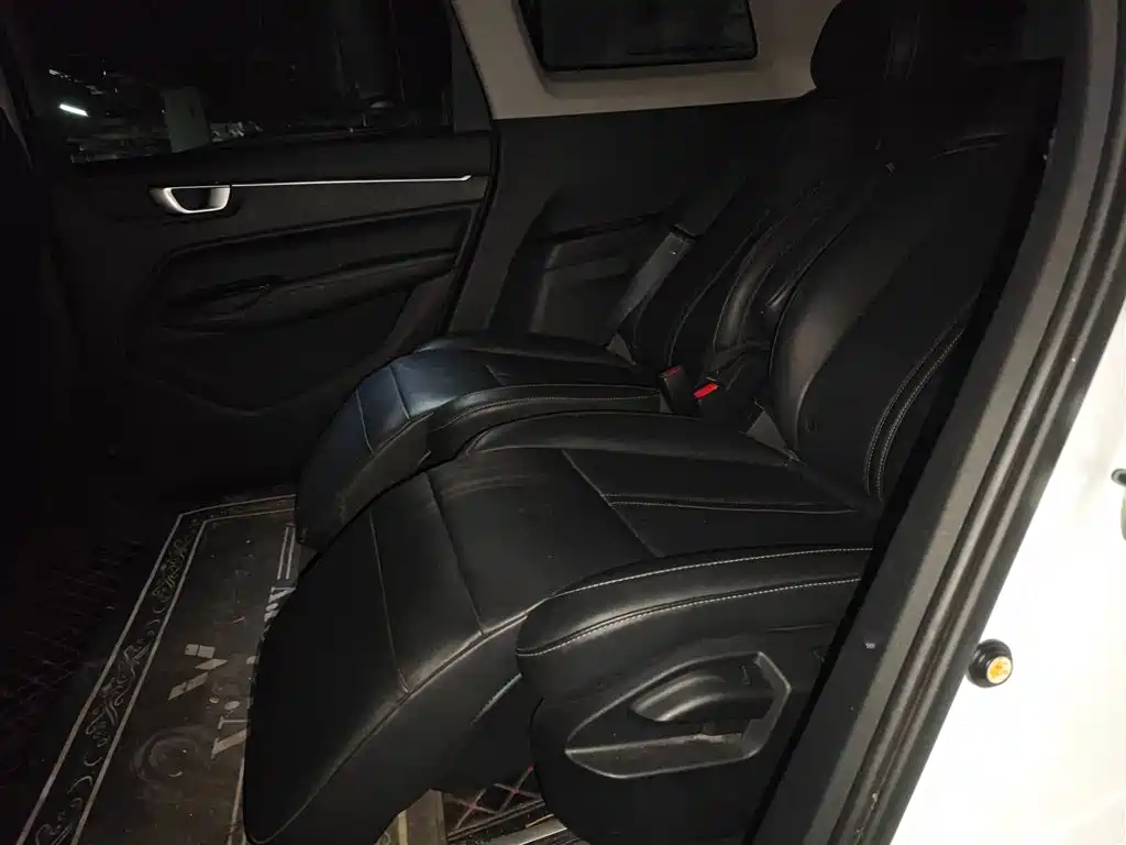 Wuling Motors Wuling Victory 2021 2020 1.5T CVT Flagship