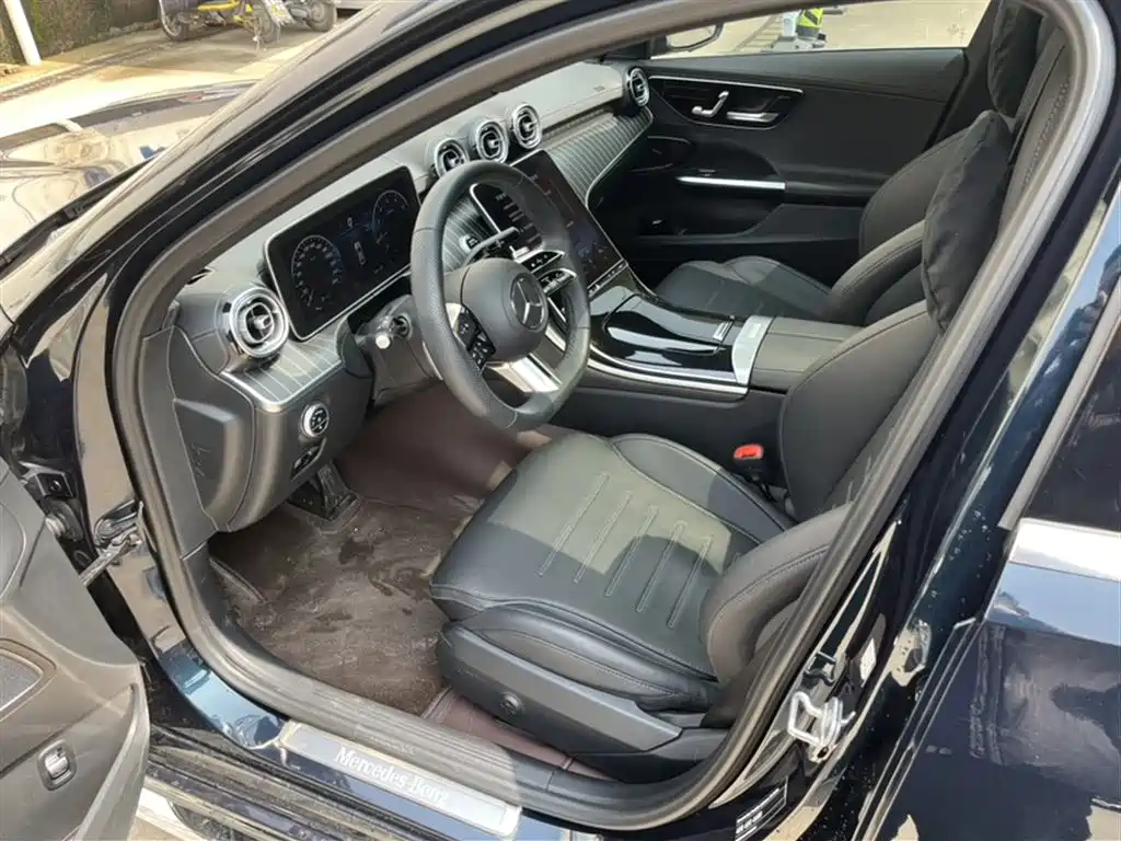 Mercedes-Benz C-Class 2024 C 260 L Sport фото 14
