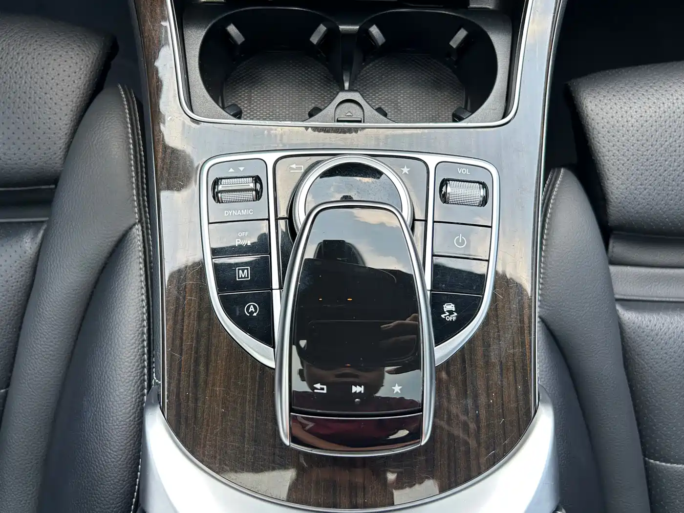 Mercedes-Benz GLC 2018 GLC 260 4MATIC Dynamic фото 26