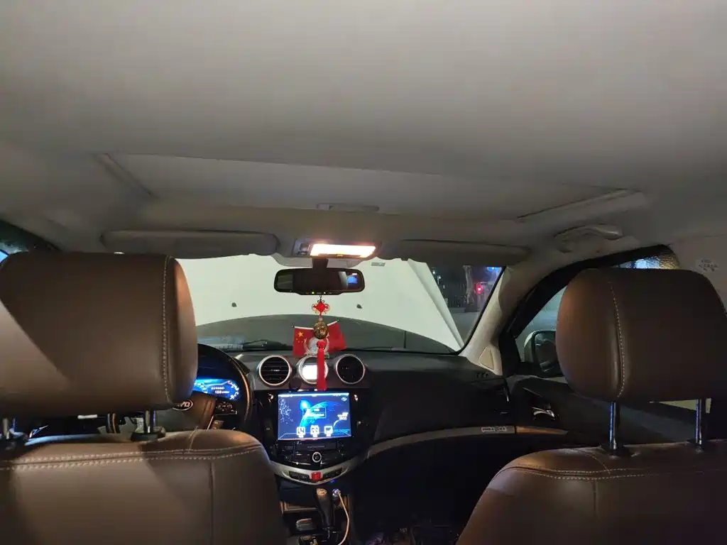 BYD S7 2015 2015 2.0T Automatic Flagship Model