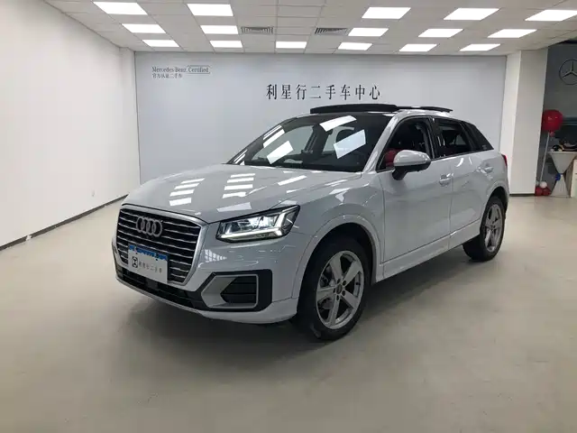 Audi Q2L 2021