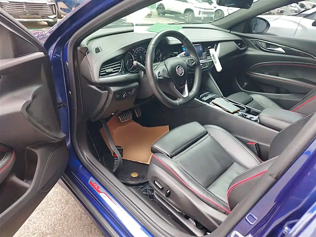 Buick Regal 2020 GS 28T Elite фото 12