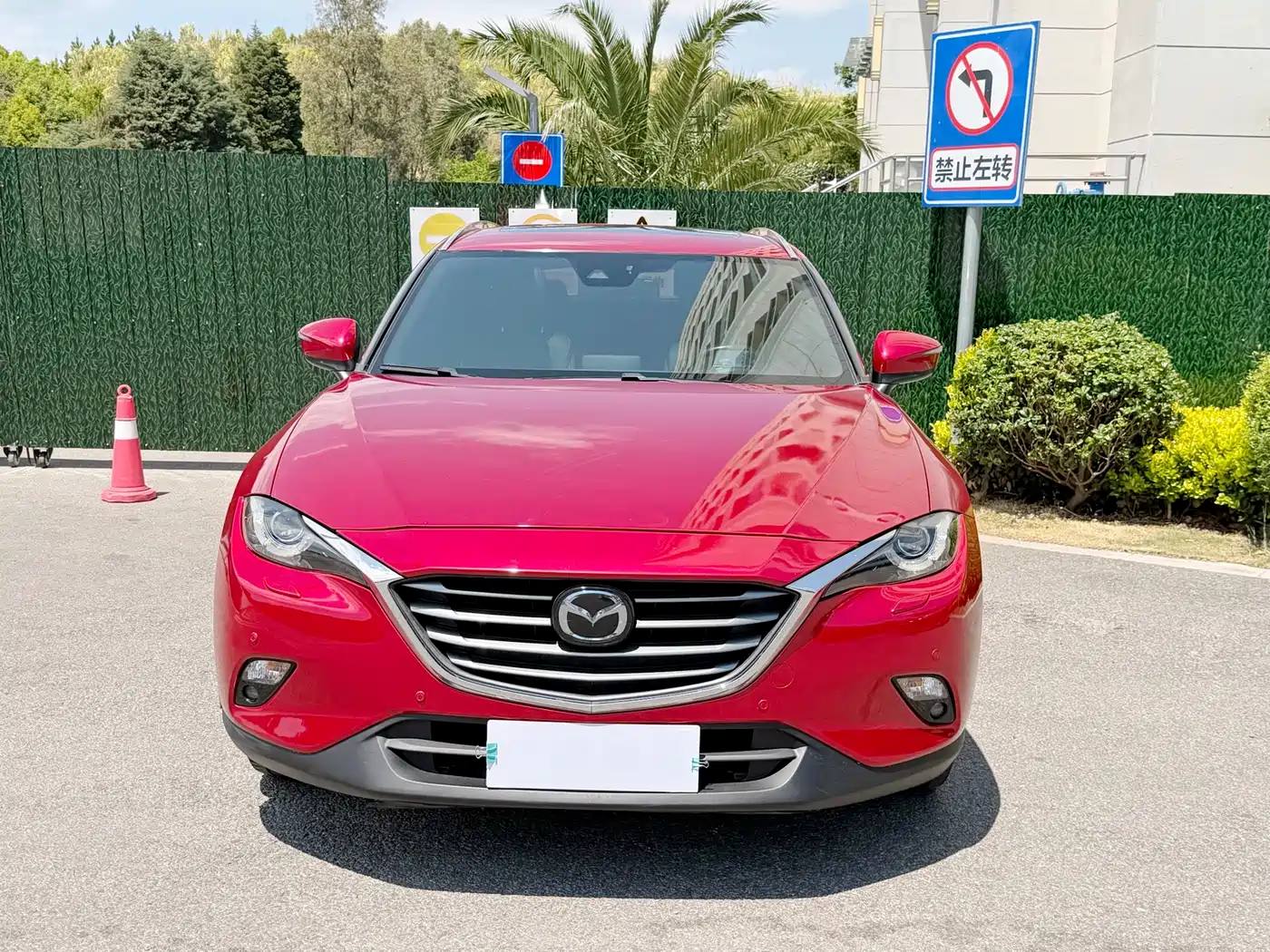 Фото 2 - Mazda CX-4