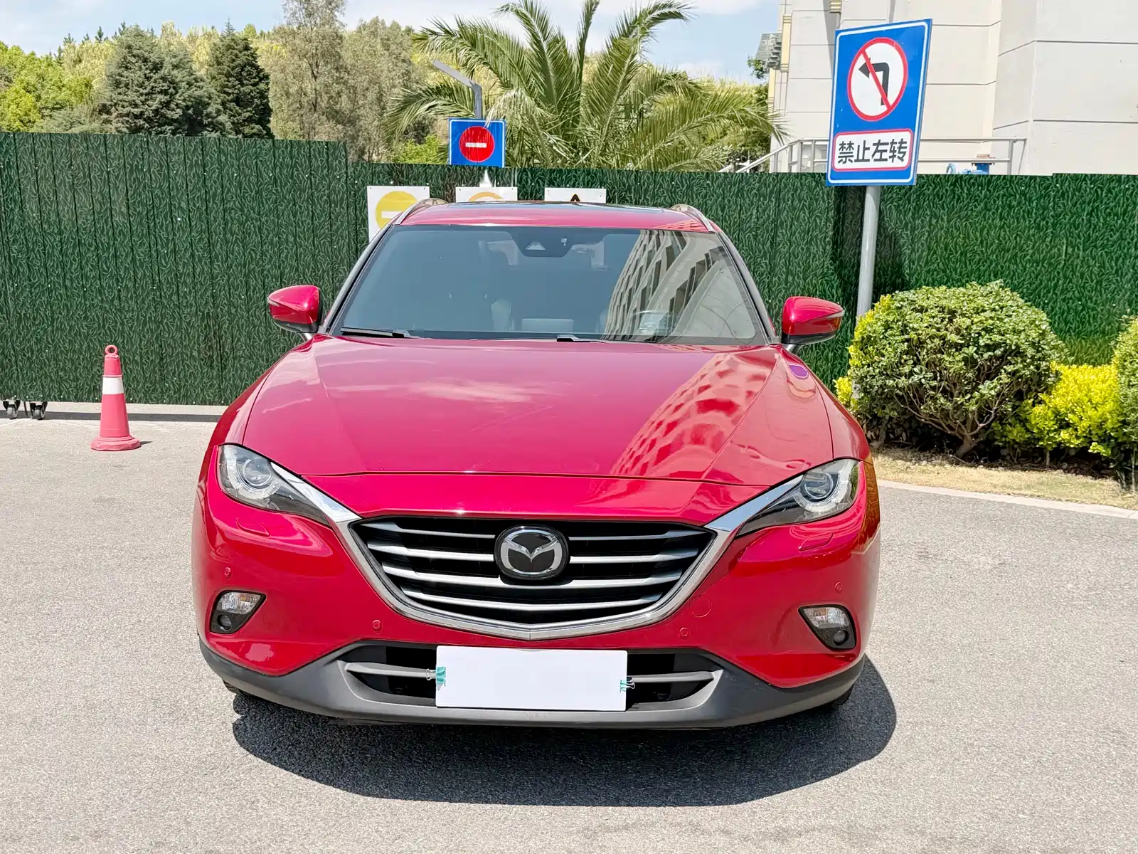 صورة 2 - Mazda CX-4