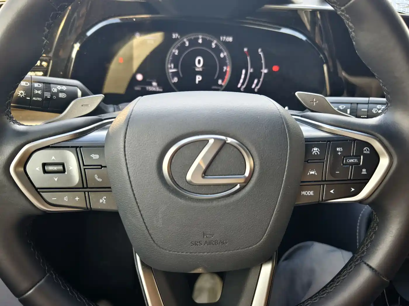 Lexus NX 2024 260 FWD Innovation Edition фото 16