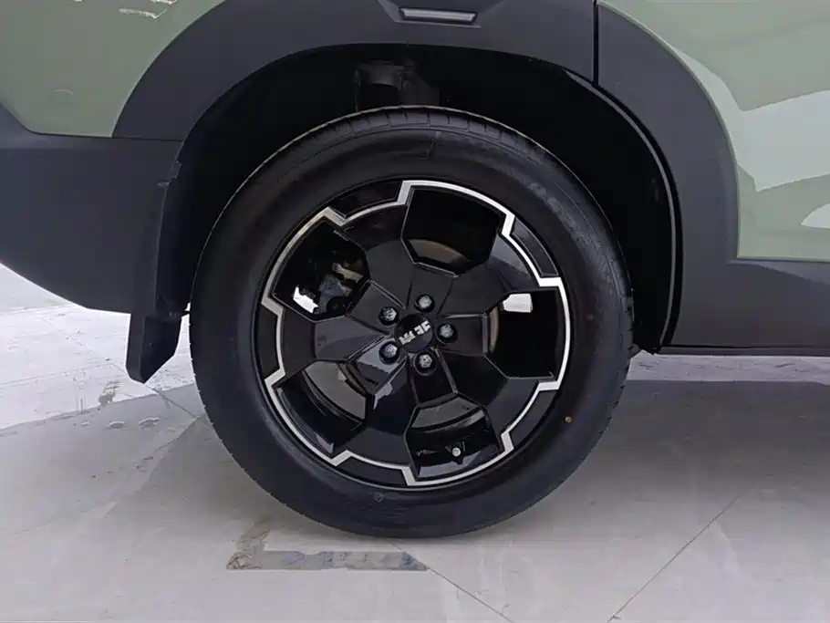 BAIC ORV Beijing Off-Road BJ30 2024 1.5T Magic Core Electric Drive Advanced Edition фото 6