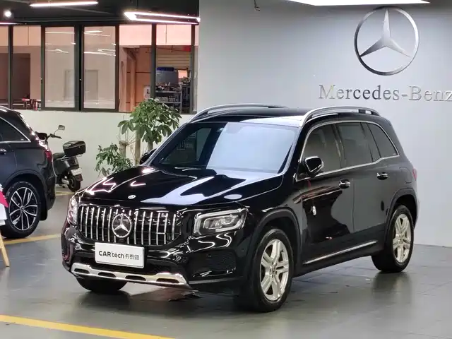 Mercedes-Benz GLB 2023 GLB 220 Dynamic — фото 1