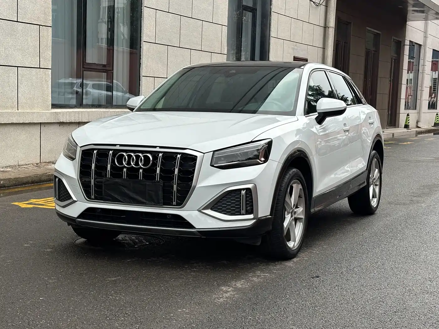 Audi Q2L 2023 35TFSI Progressive Elegance