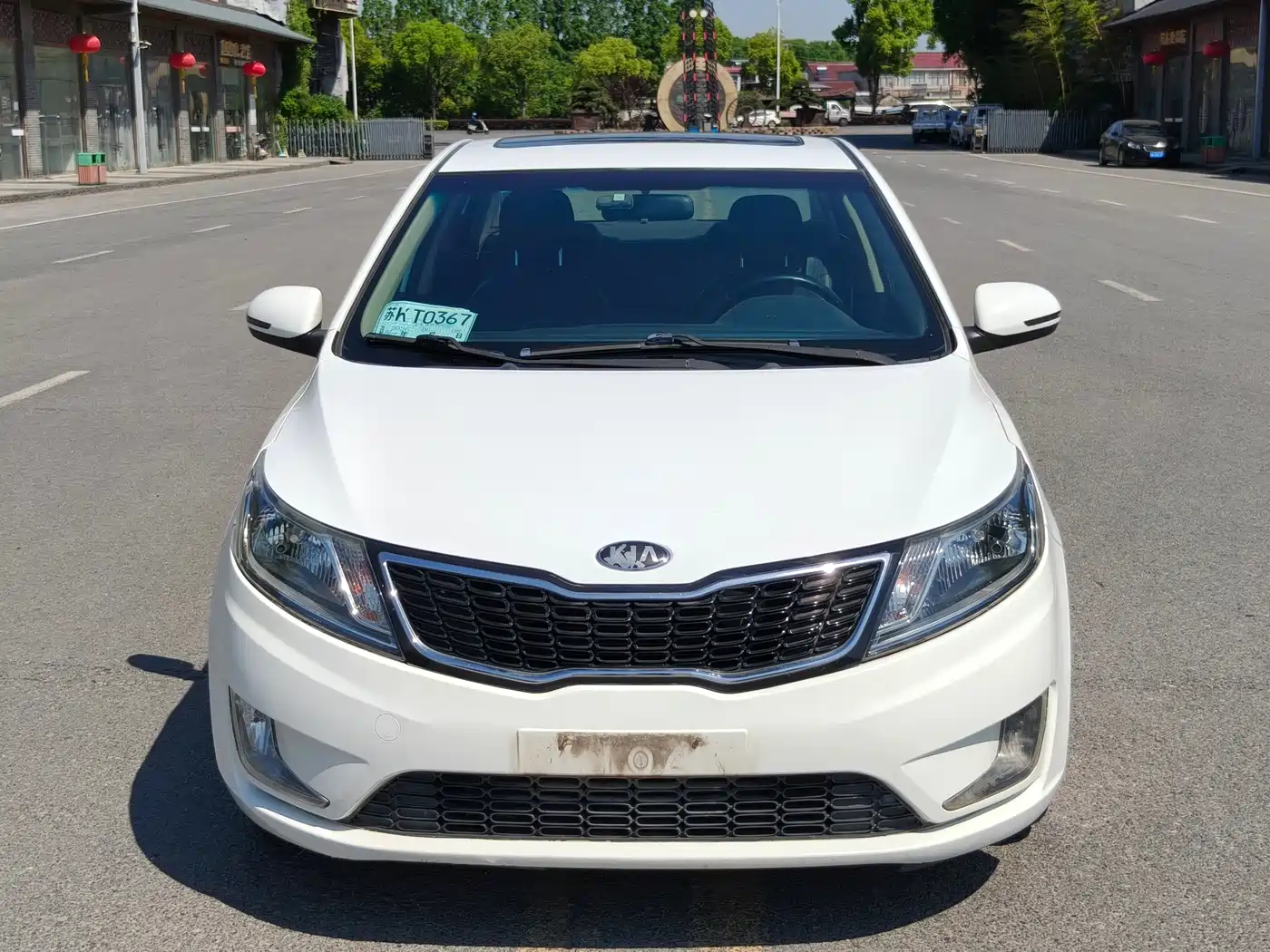 Kia K2 2012 Sedan 1.6L AT Premium Commemorative Edition фото 2