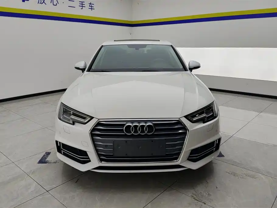 Audi A4L 2018 30th Anniversary 40 TFSI Fashion фото 2